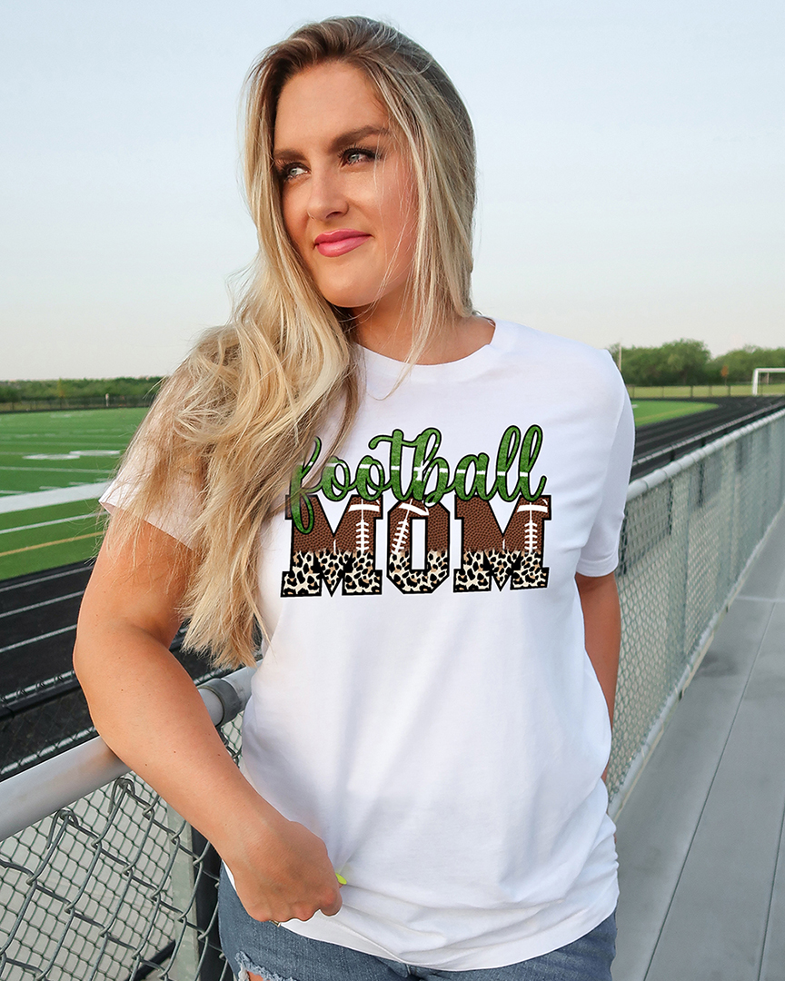 Football Mom, Tee